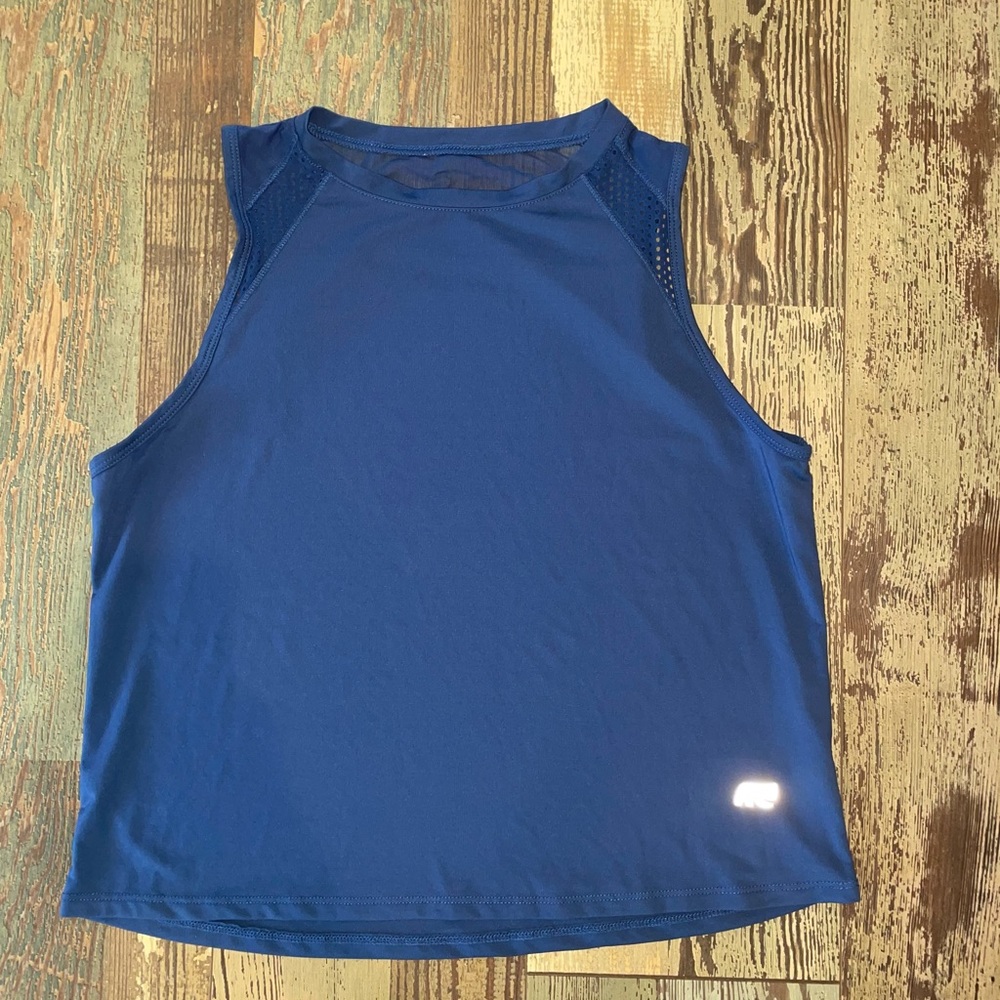 Workout top
